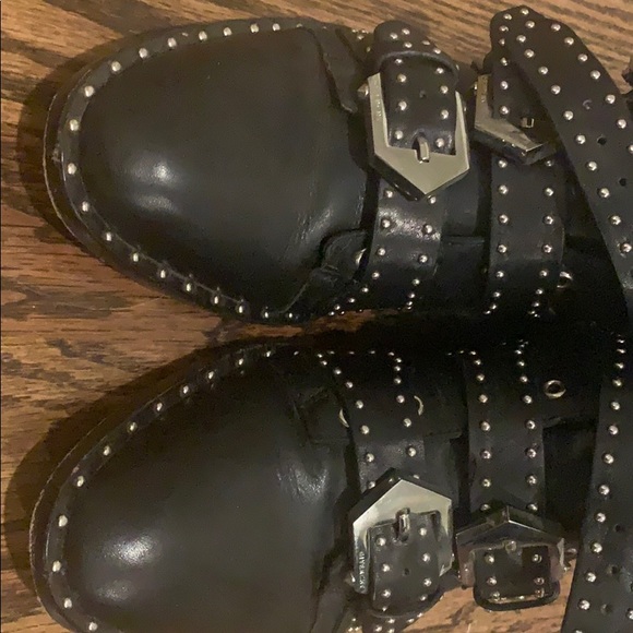 Givenchy MULTI-STRAP BOOTS IN LEATHER WITH STUDS - Picture 5 of 8